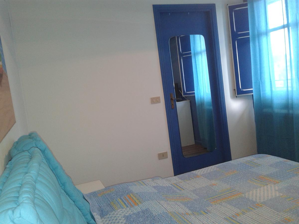 La Casa Di Chico Apartment Mondello Luaran gambar
