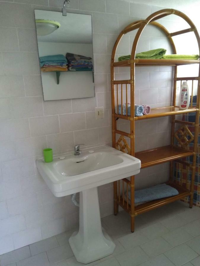 La Casa Di Chico Apartment Mondello Luaran gambar